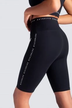 Female Outlet Adapt Bike Shorts - Jet Black