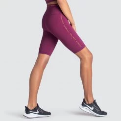 Female Outlet Womens Adapt Bike Shorts - Rich Burgundy