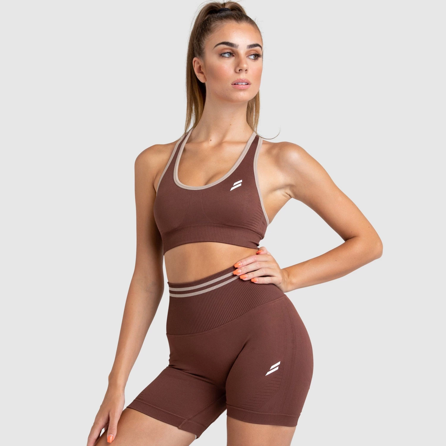 Pony DYE Scrunch Seamless Crop - Chocolate Brown Womens