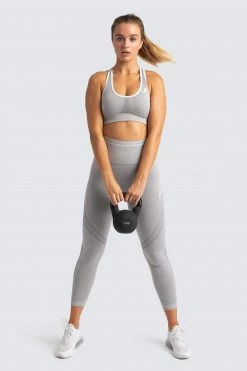 Female Outlet Womens DYE Scrunch Seamless Crop - Grey Marl