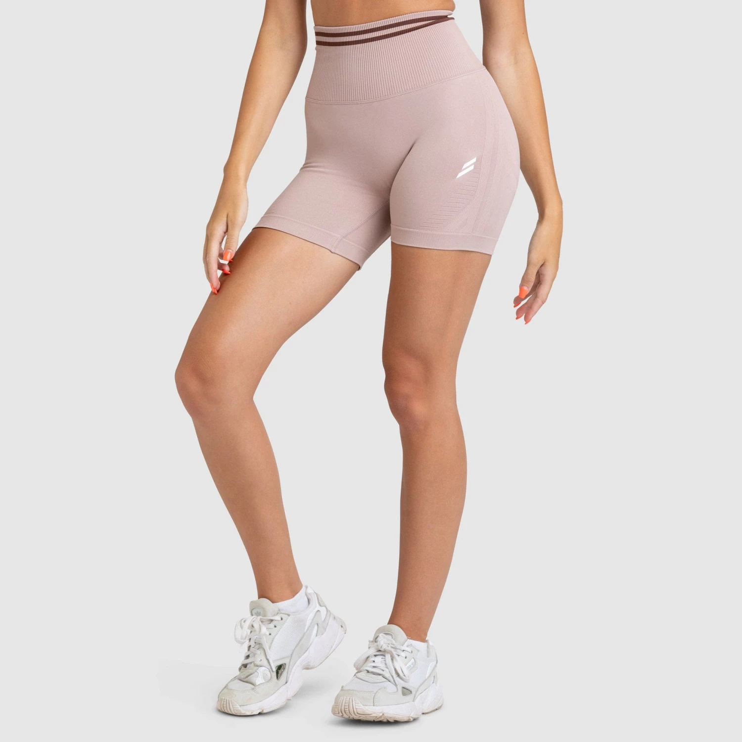 Pony DYE Scrunch Seamless Shorts - Mocha Brown