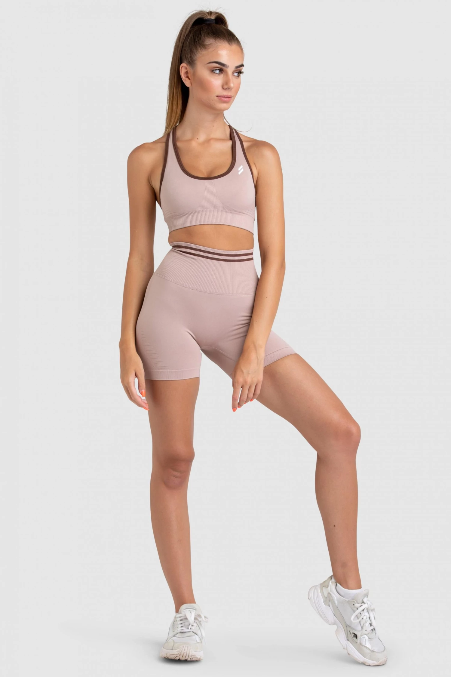 Pony DYE Scrunch Seamless Shorts - Mocha Brown
