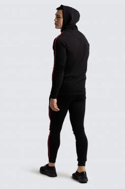 Male Outlet Mens Elite Hoodie - Black/Red