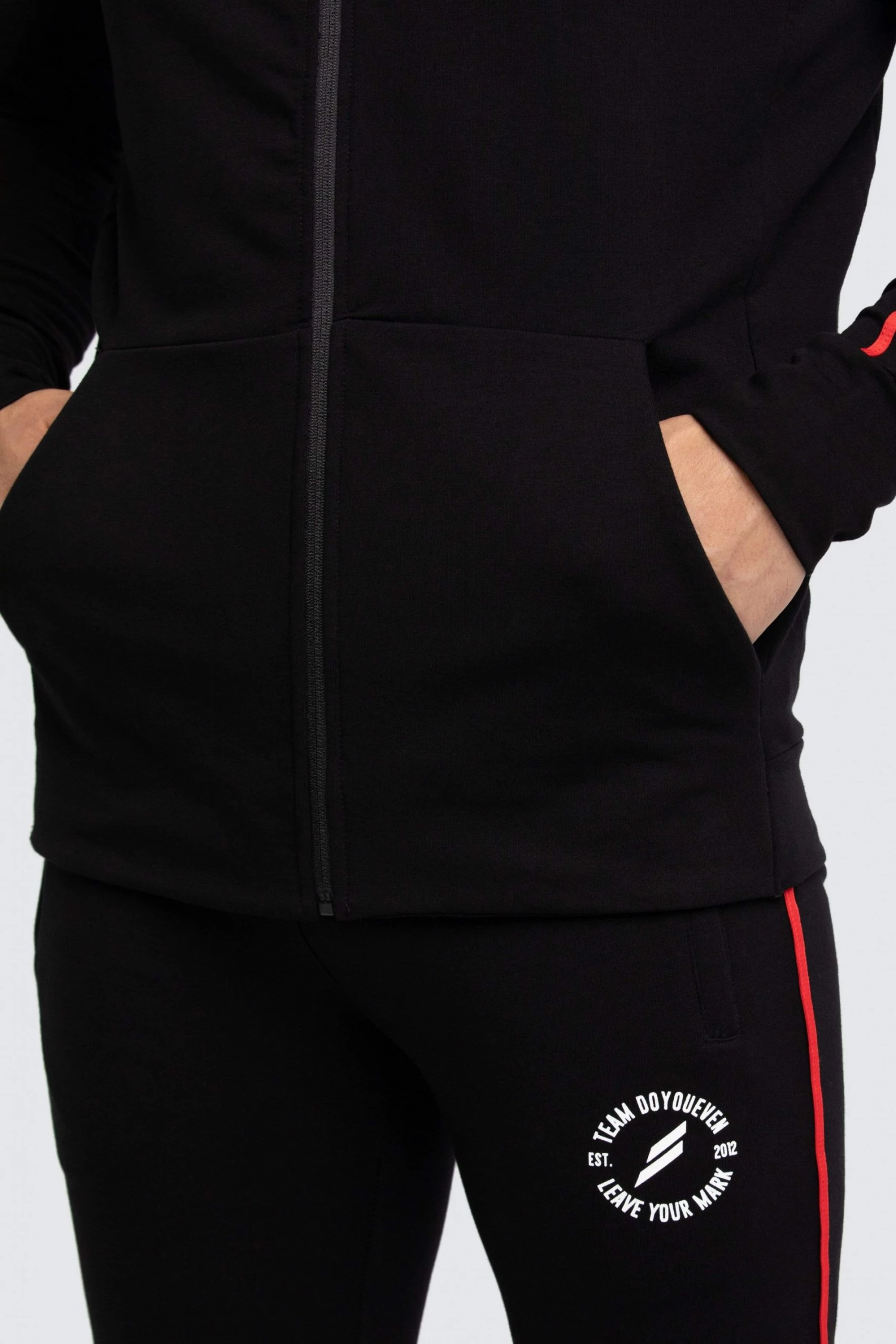 Male Outlet Mens Elite Hoodie - Black/Red