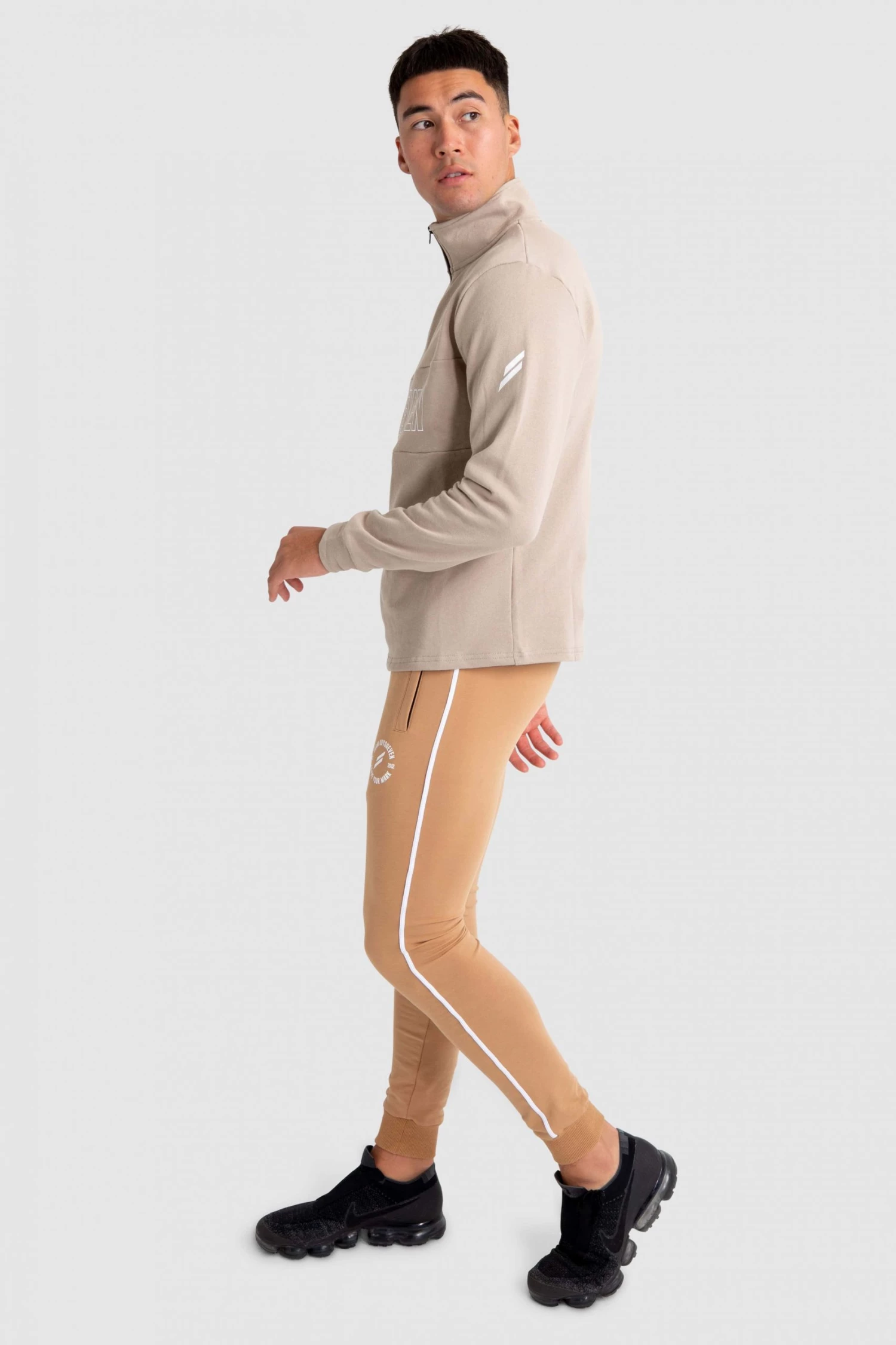 Aivory Mens Essential ¼ Zip Jumper - Beige