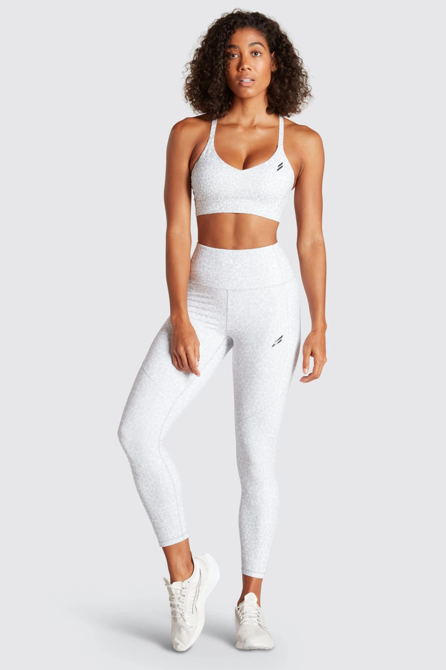 Tracy Womens Excel+ Sculpt Crop - Grey Cheetah
