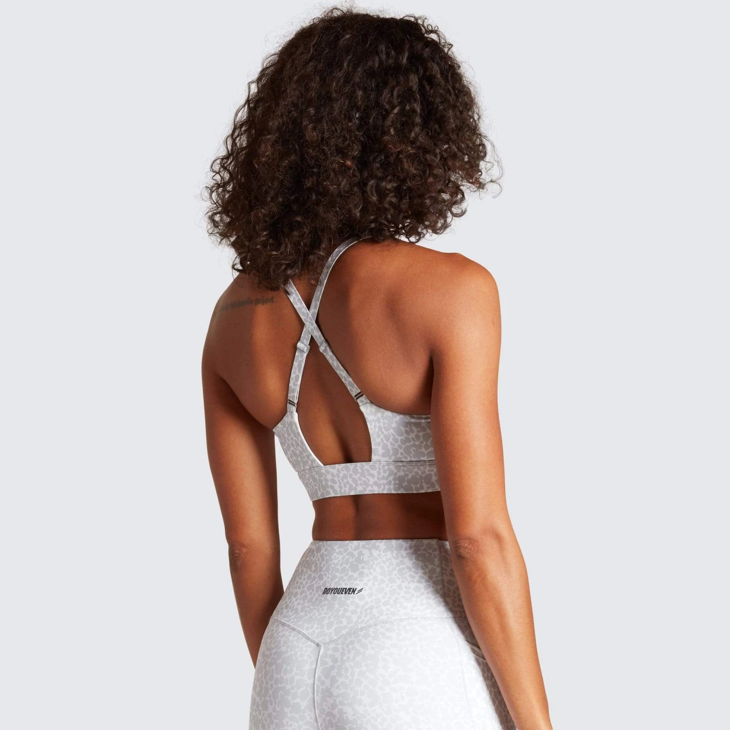 Tracy Womens Excel+ Sculpt Crop - Grey Cheetah