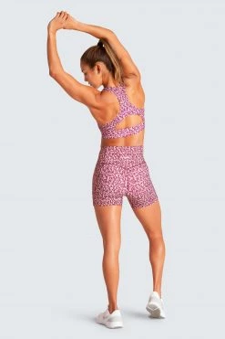 Returns Womens Excel+ Shorts - Wild Berry