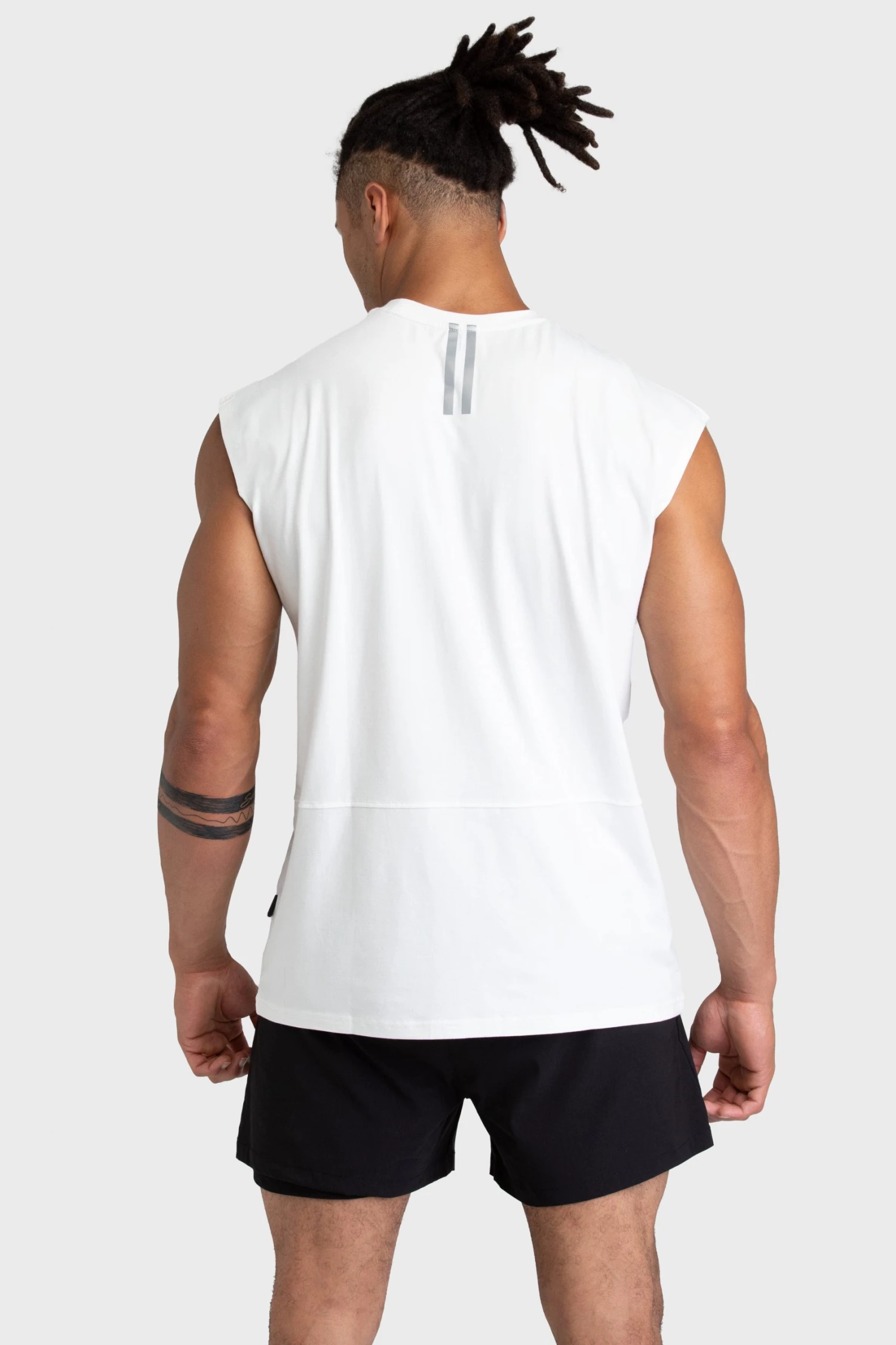 Darren Mark Oversize Cutoff Tank - White Mens