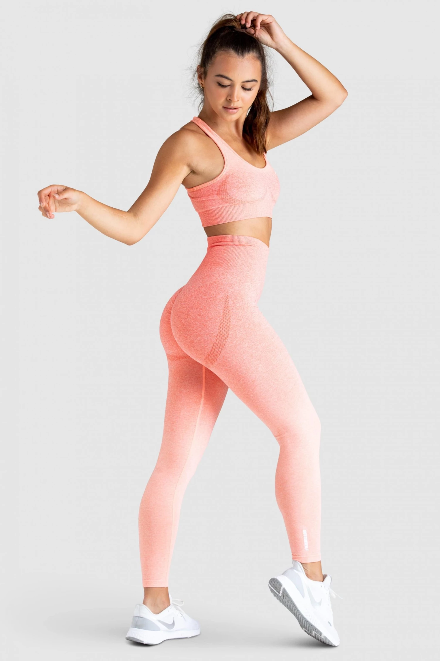 Pony Womens Ombre Scrunch Seamless Leggings - Coral