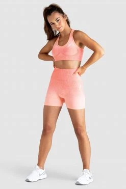 Pony Womens Ombre Scrunch Seamless Shorts - Coral