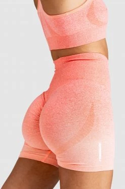 Pony Womens Ombre Scrunch Seamless Shorts - Coral