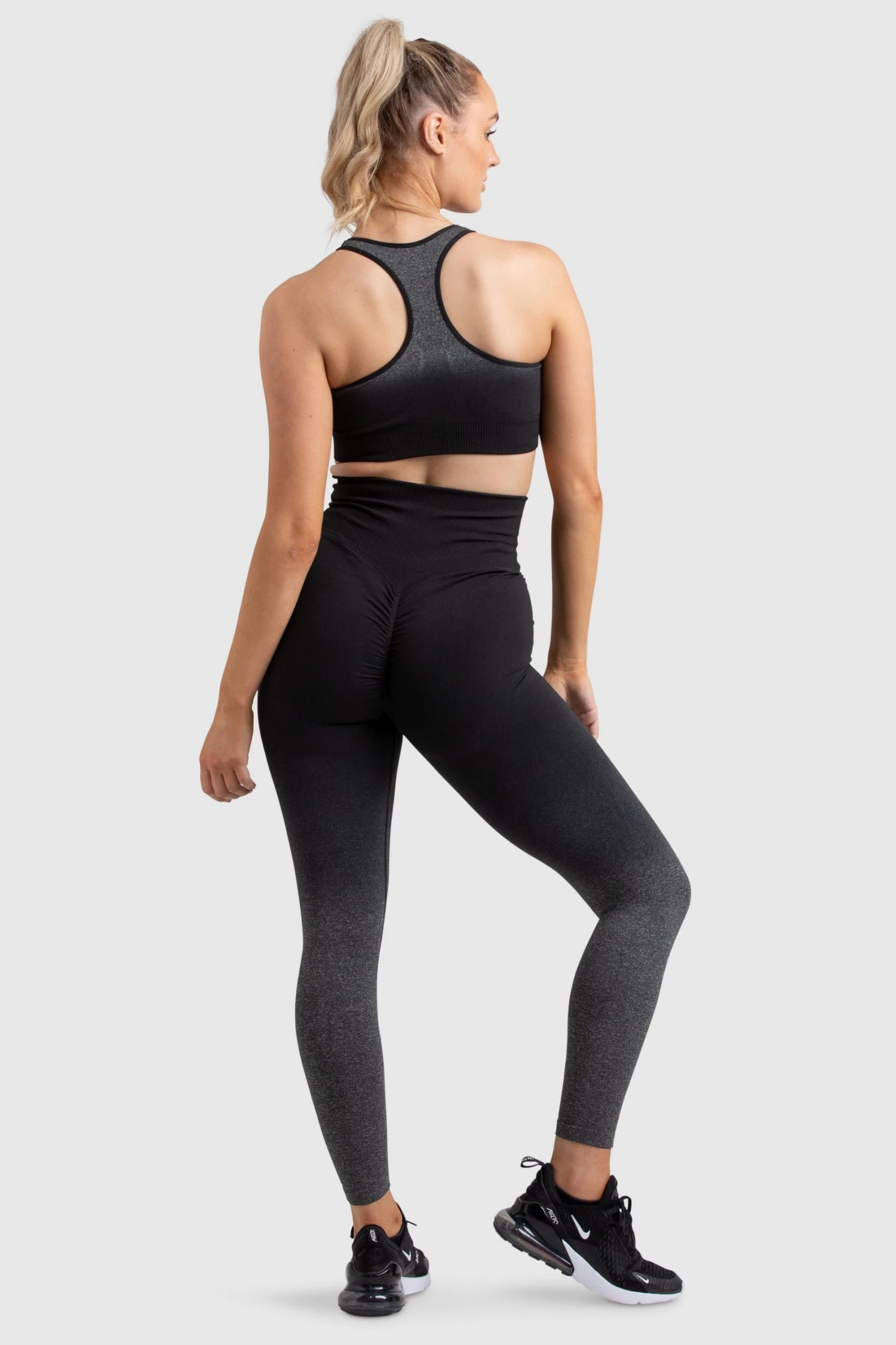 Pony Ombre Seamless Crop - Black