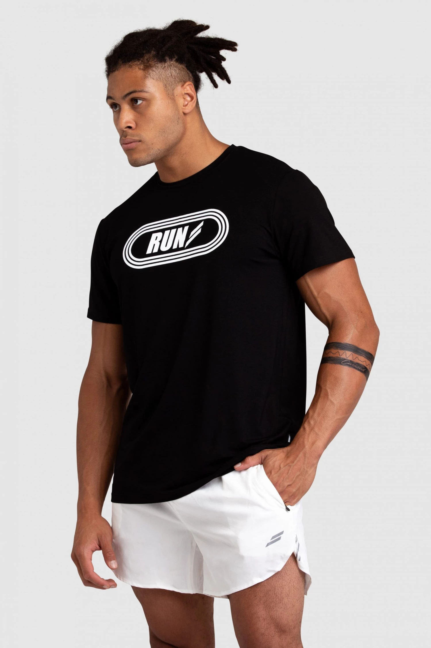 Darren Run Regular Fit Tee - Black