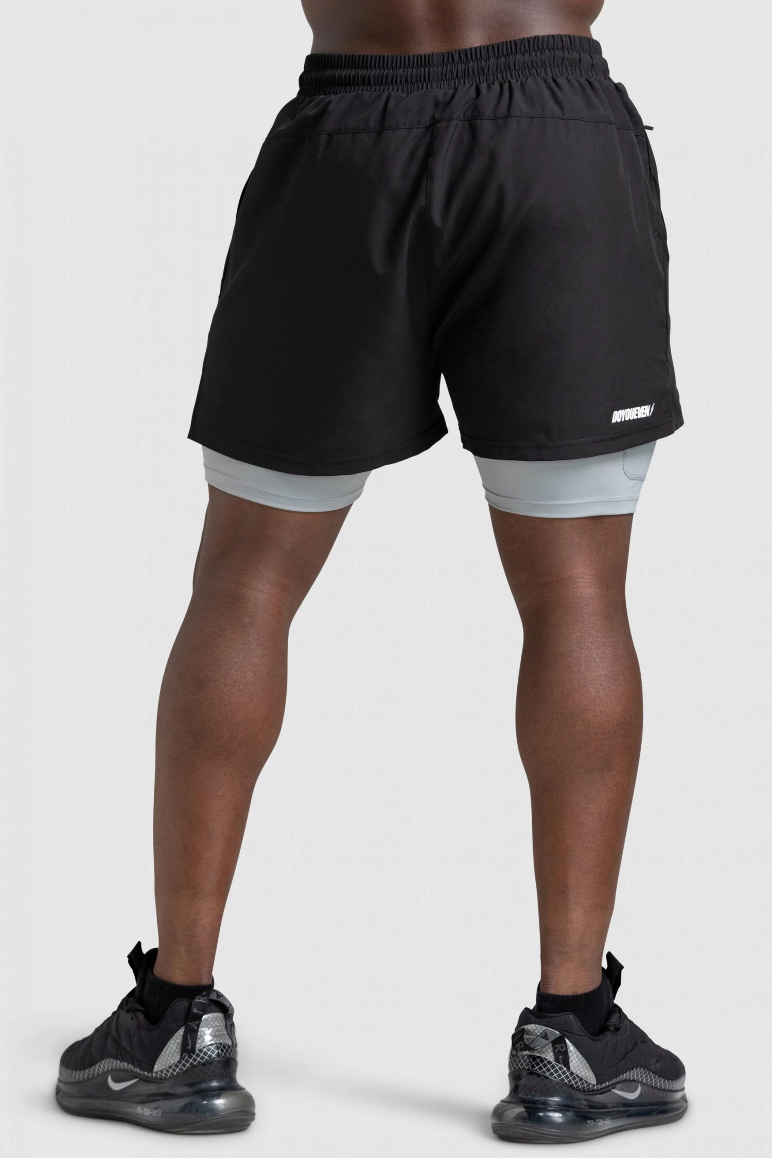 Darren Strider Shorts - Black