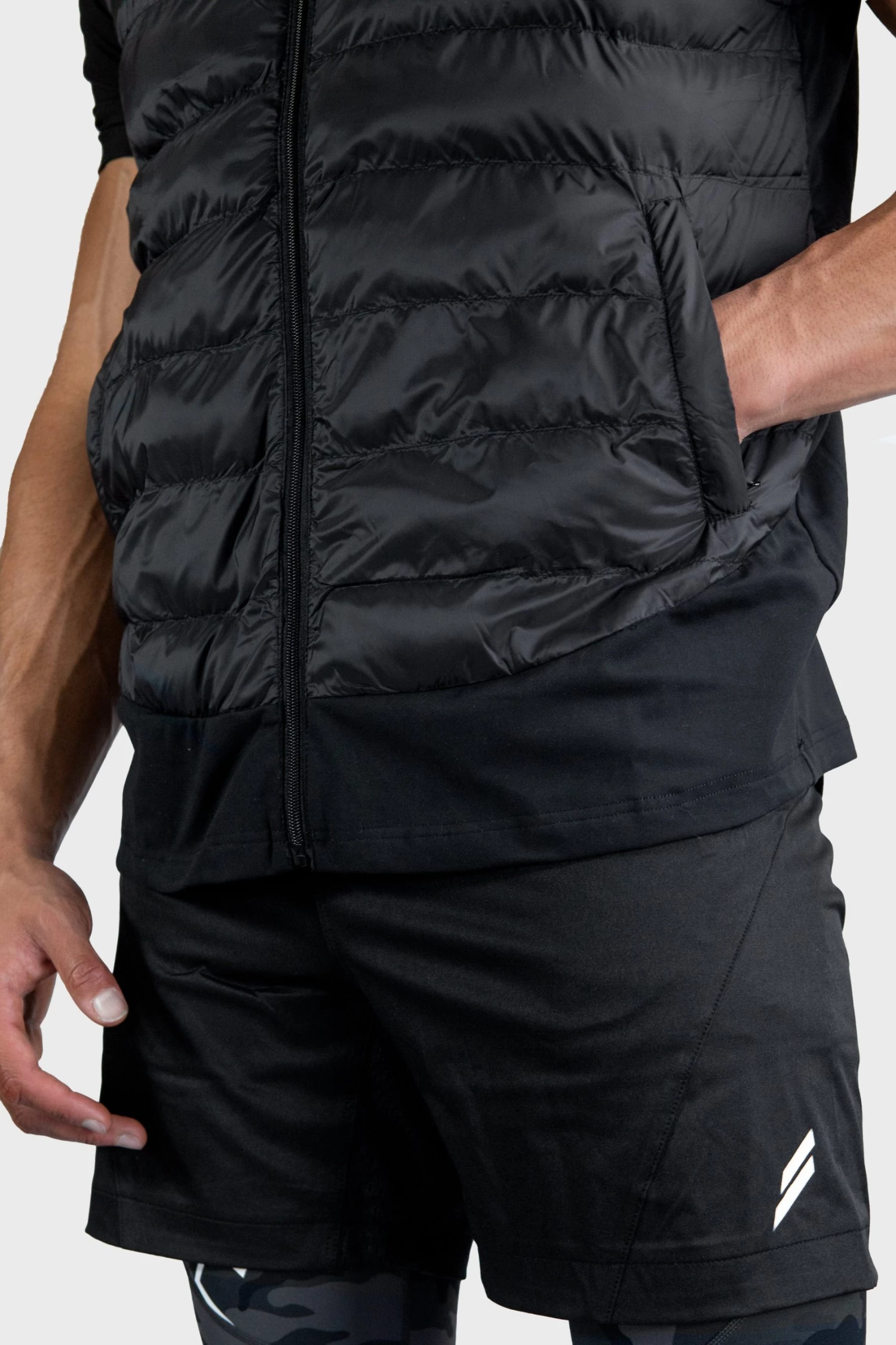 Darren Therma-Core Vest - Black Mens